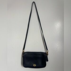 Vintage USA Coach 9755 Penny Pocket bag